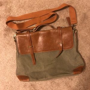 Crossbody messenger bag / purse